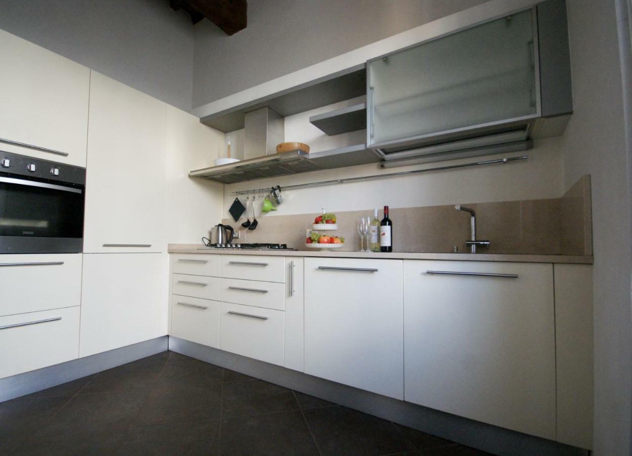 Tabacchi Luxury Apartment In Lucca Historical Center Near Toll Parking Luaran gambar