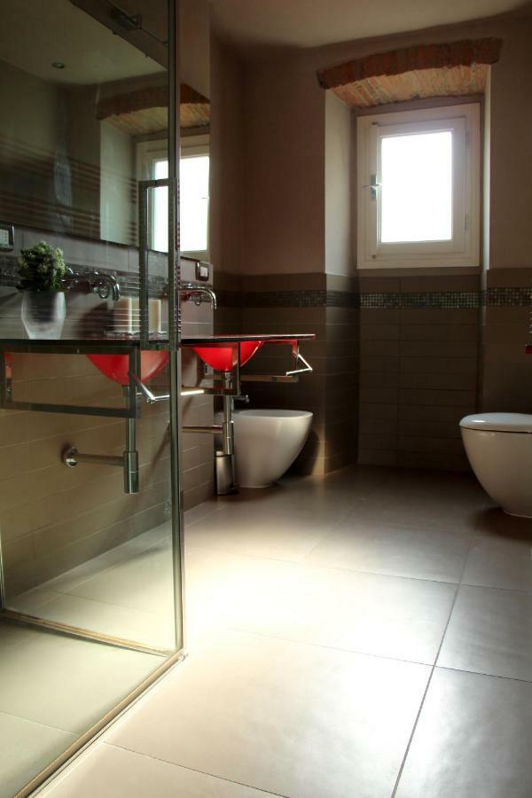 Tabacchi Luxury Apartment In Lucca Historical Center Near Toll Parking Luaran gambar